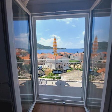 Vinko Rooms Примоштен Екстер'єр фото