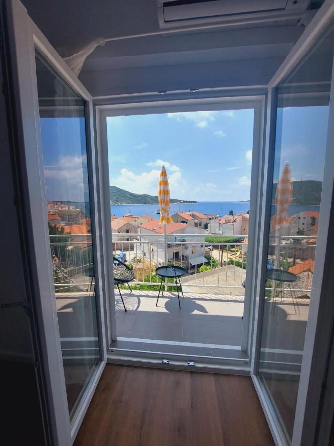 Vinko Rooms Примоштен Екстер'єр фото