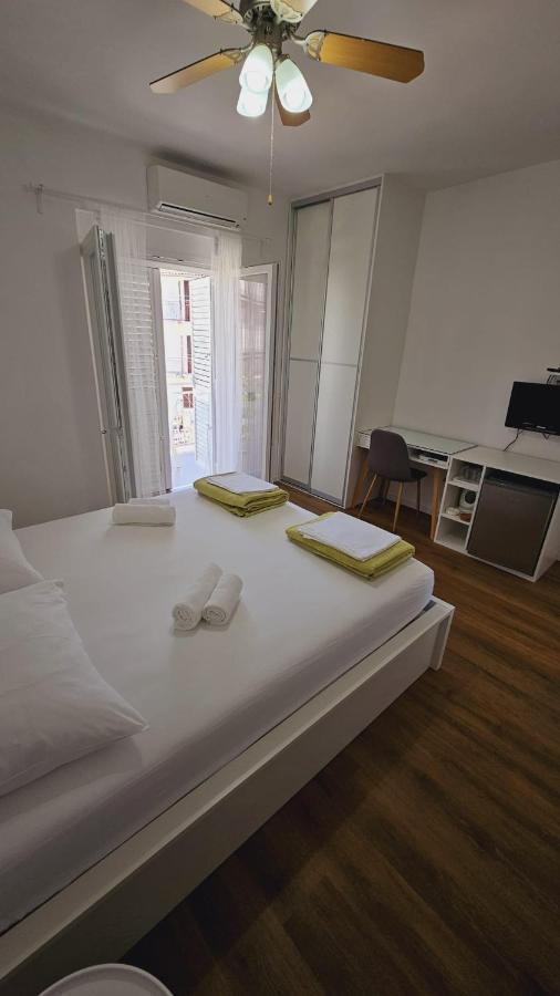 Vinko Rooms Примоштен Екстер'єр фото